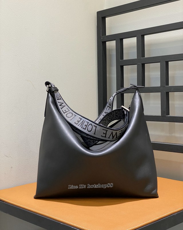 Loewe專櫃2022新款Cubi行李袋肩背包 羅意威Cubi Anagram單肩腋下斜挎包 11325 lyw1250